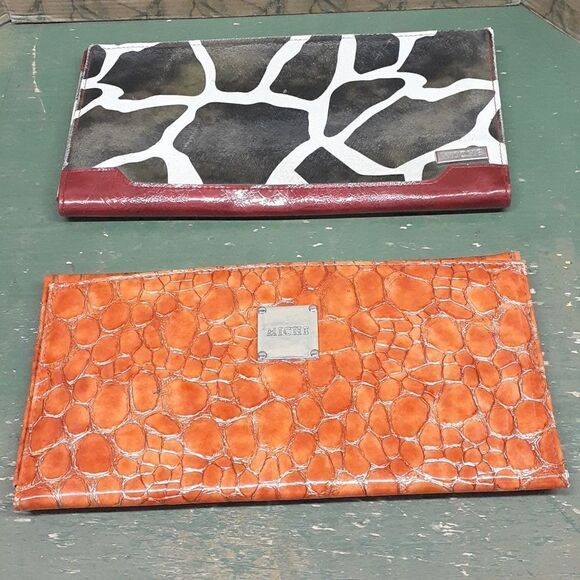 Bundle of 2 Miche orange alligator and giraffe red magnetic purse covers - Picture 1 of 5